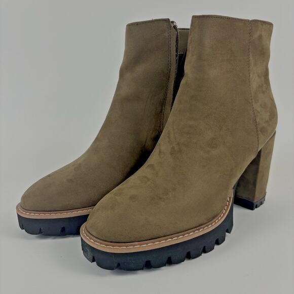 CUSHIONAIRE Women's Ringo platform heel boot Memory Foam Size 11M - Picture 4 of 15